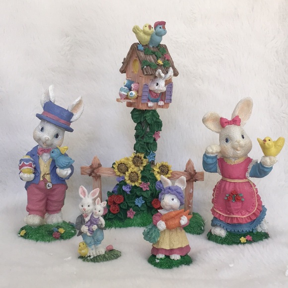 Easter Jubilee Boxed Set Bunny Rabbit Family Ceramic Figurines Easter Village - Picture 6 of 13